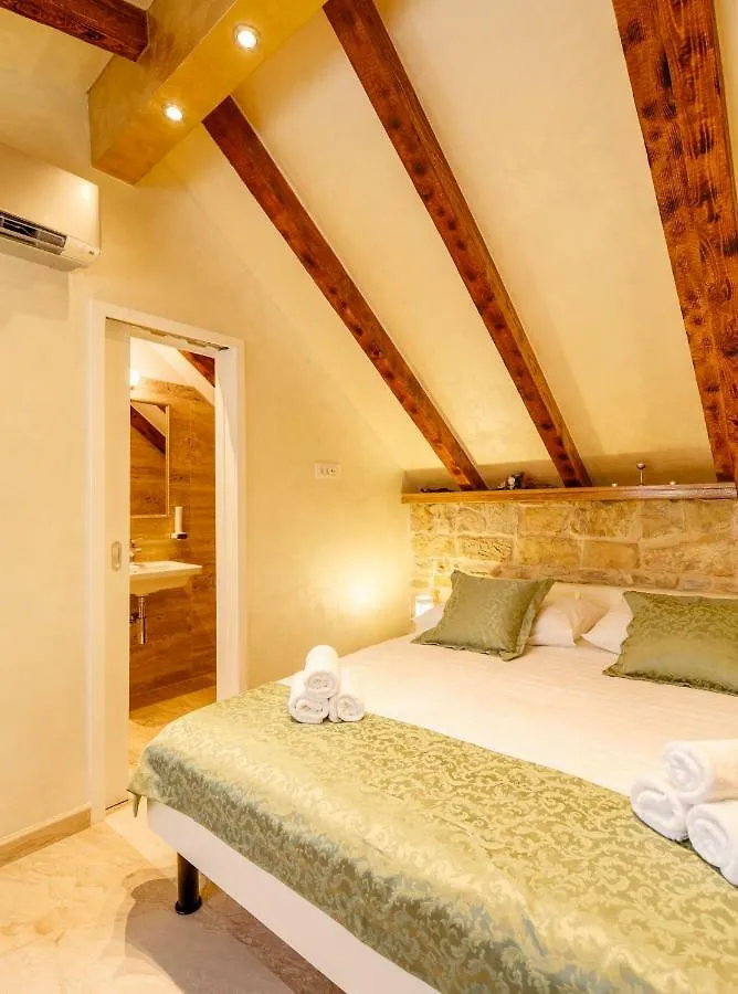 Stone House Luxury Rooms Split