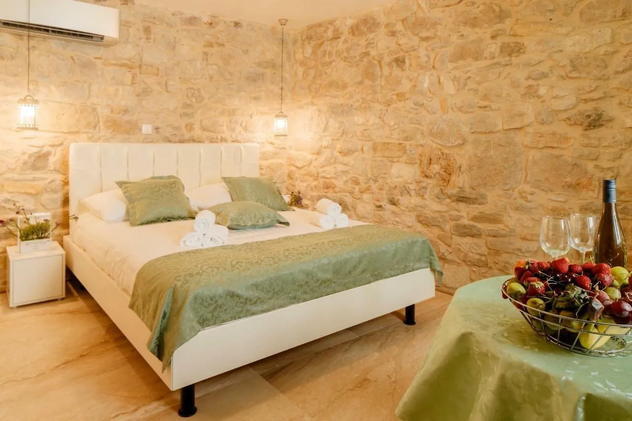 Maison d'hôtes Stone House Luxury Rooms Split